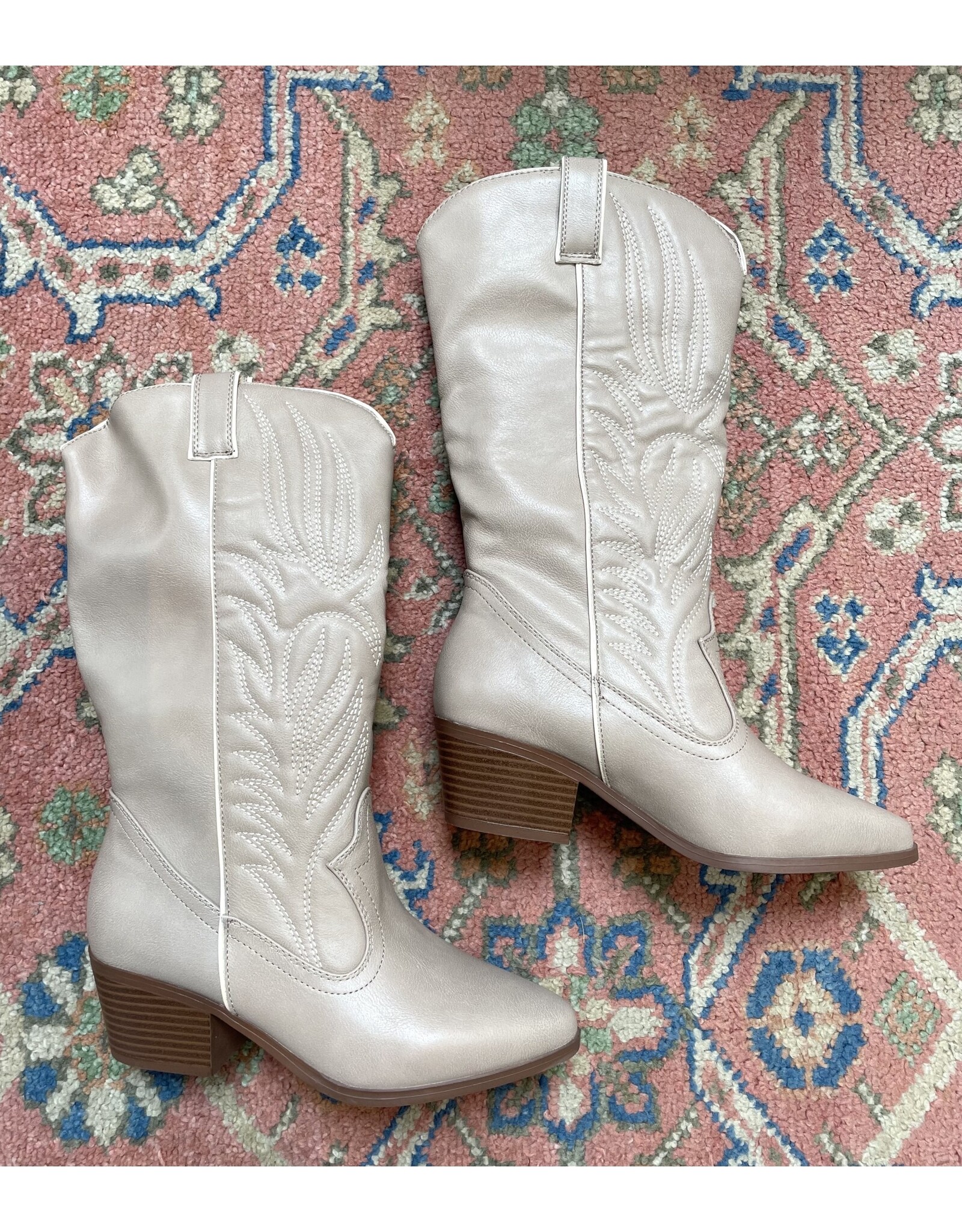 Qupid Montana western boot (taupe)
