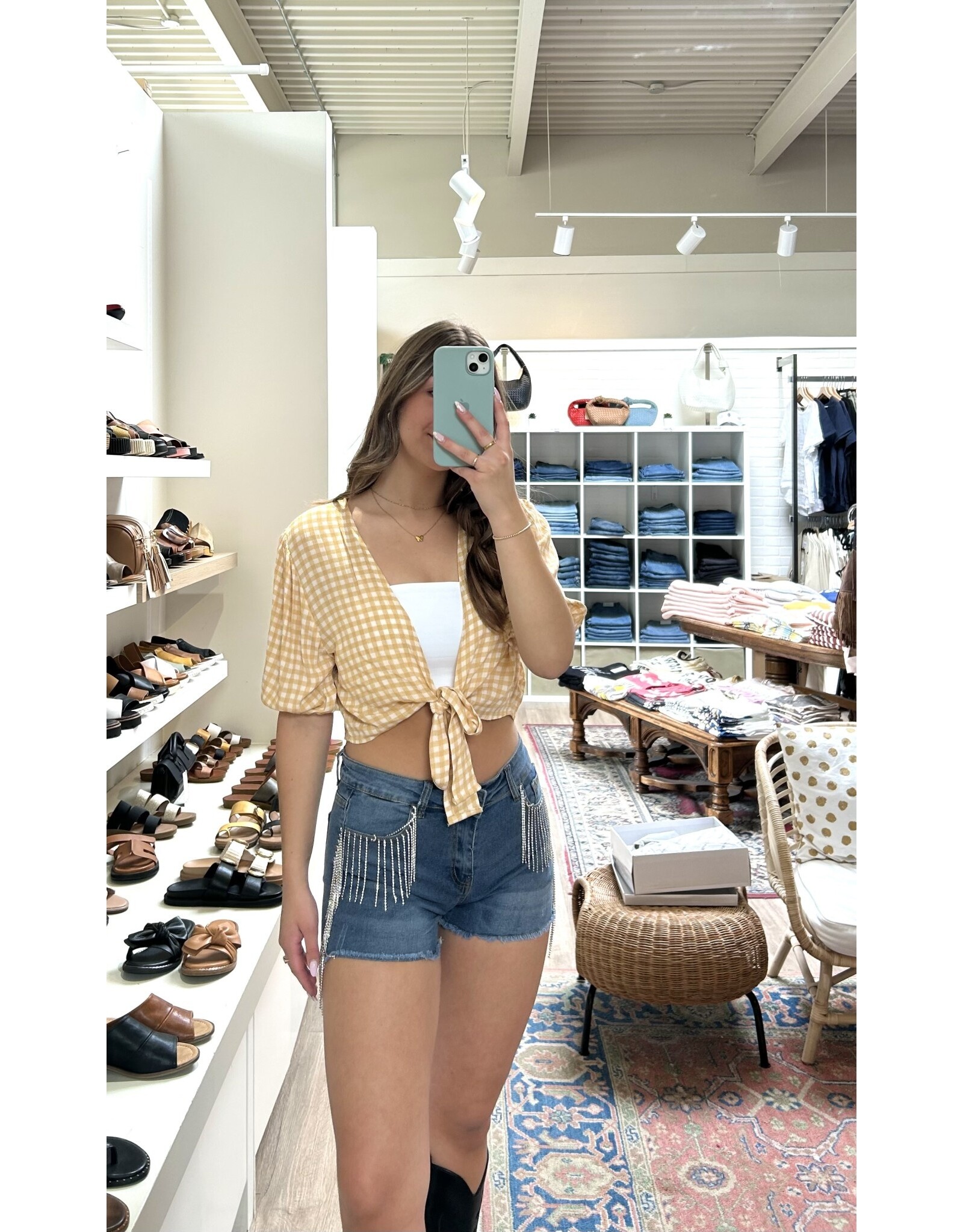 Vocal Vocal - Denim shorts with rhinestone fringe