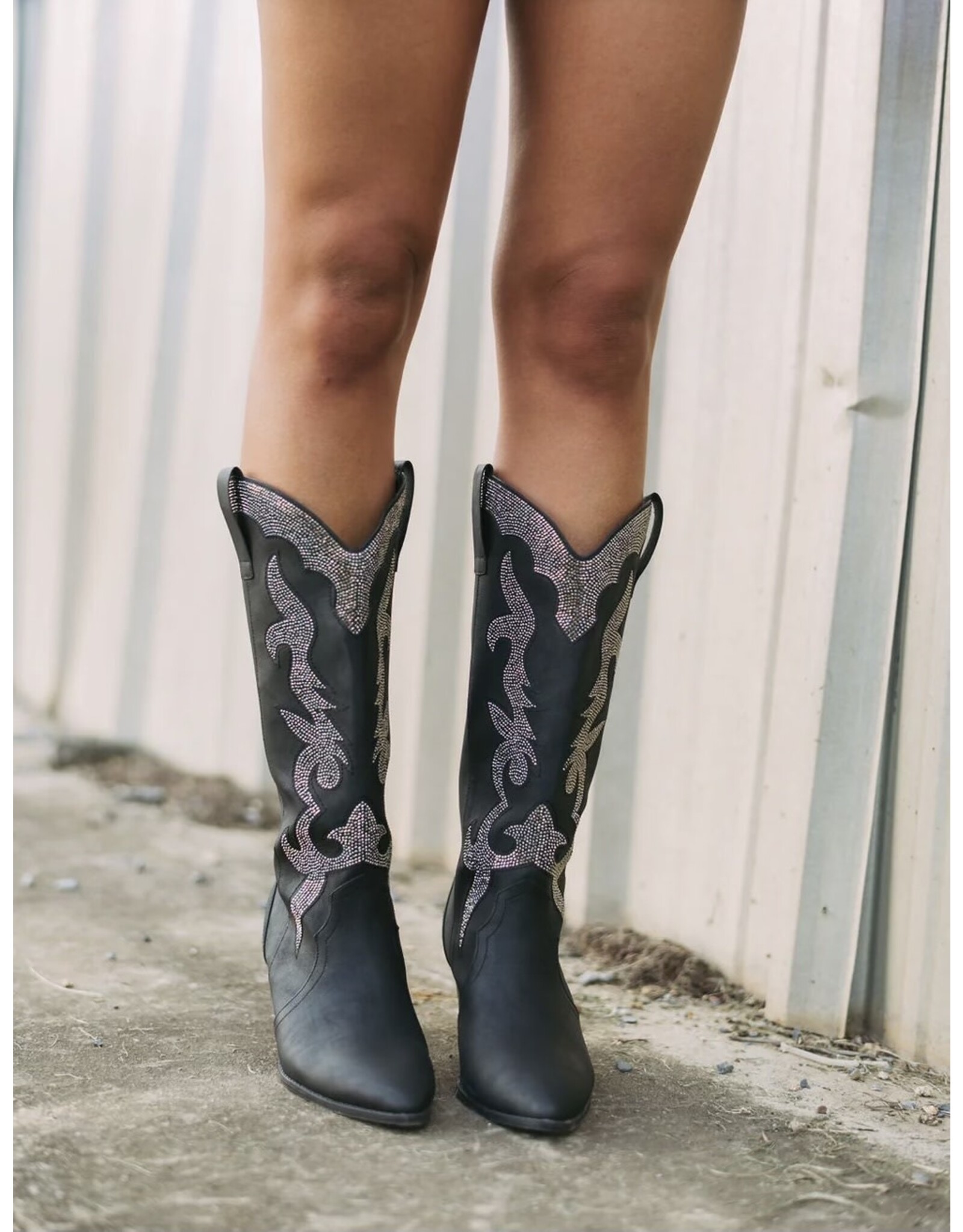 Qupid Zane 85  rhinestone western boot (Black Distressed)