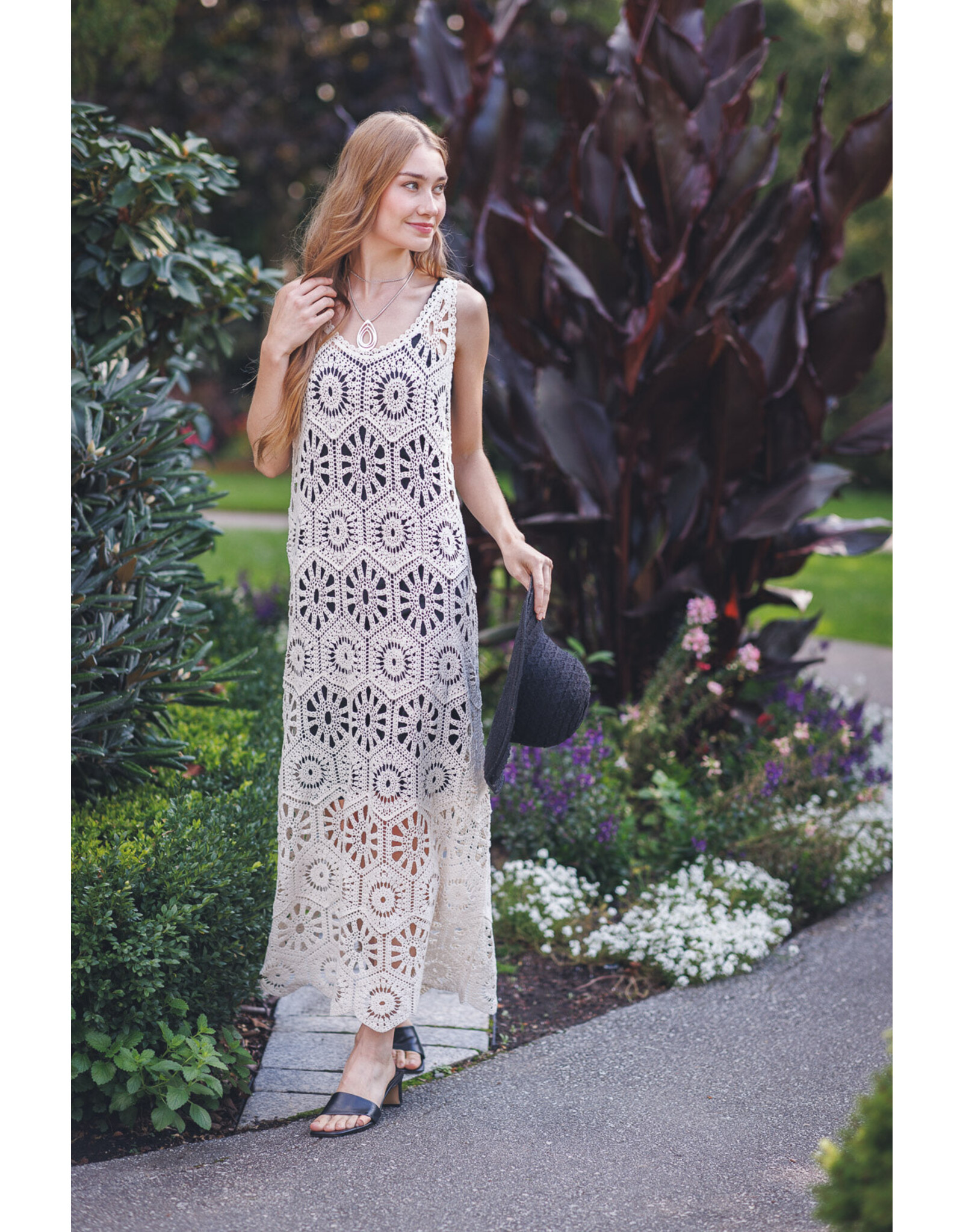 Papillon Papillon - Crochet Dress (Beige)