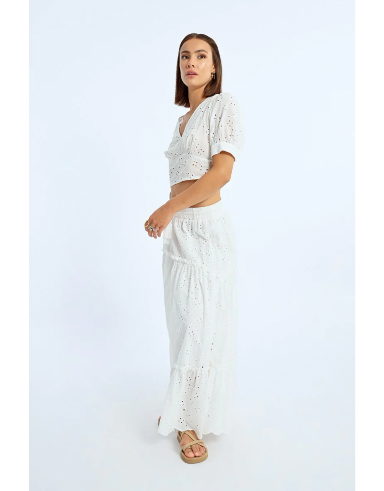 Molly Bracken Molly Bracken - Tiered Eyelet Prairie Skirt (White)