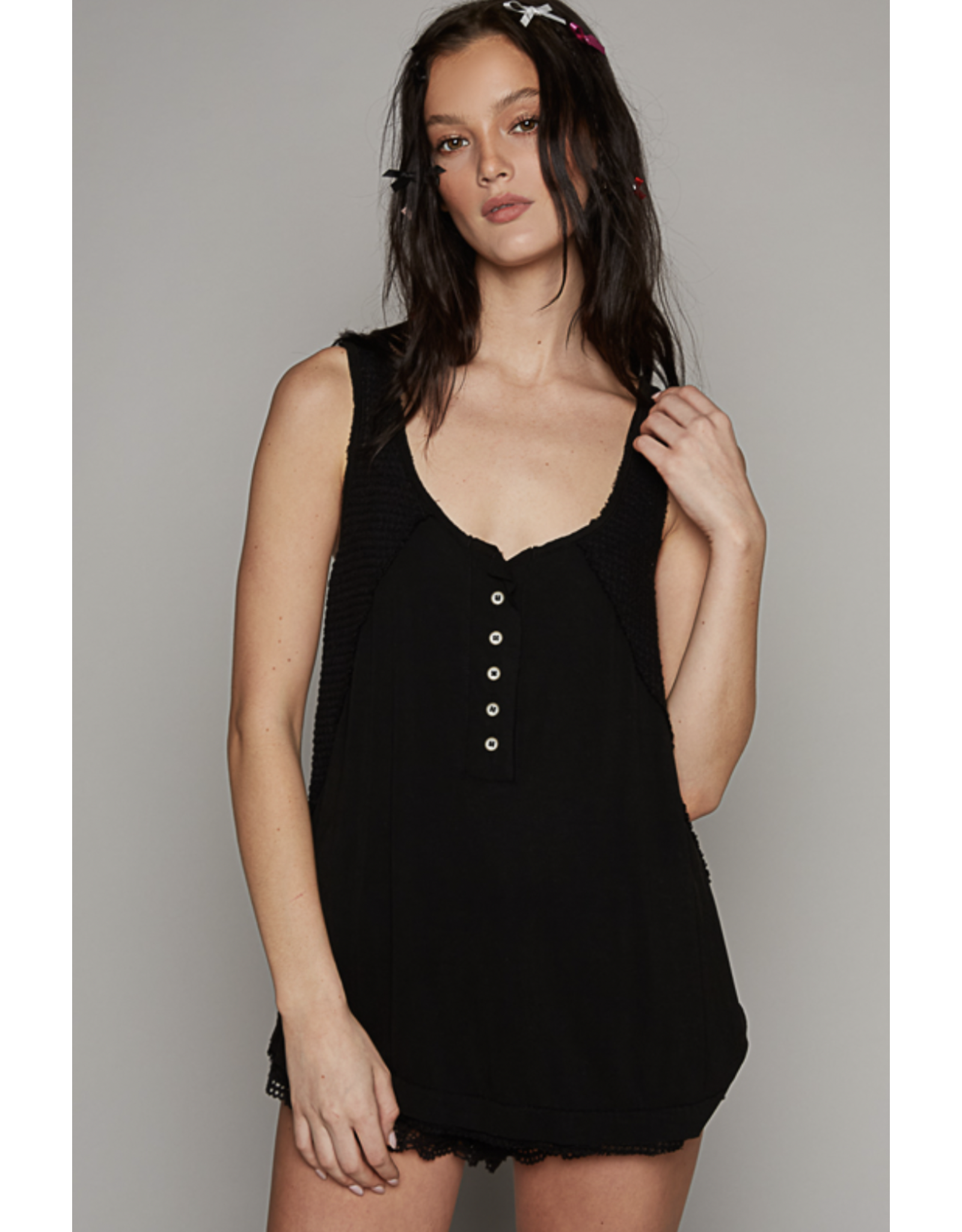 POL Sabrina - Round Neck Tank with Buttons (Black)