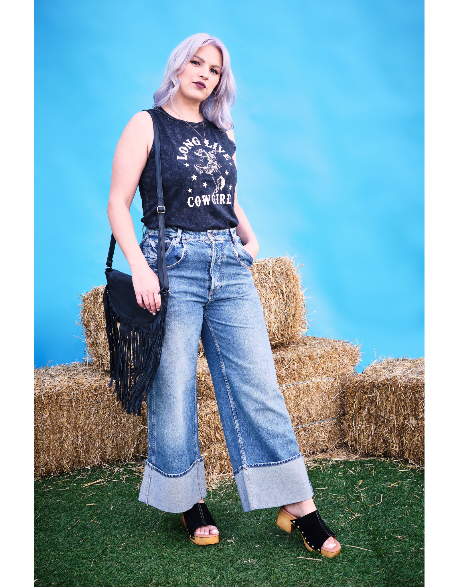 Oat Collective Oat Collective - Long Live Cowgirls mineral wash tank (Black)