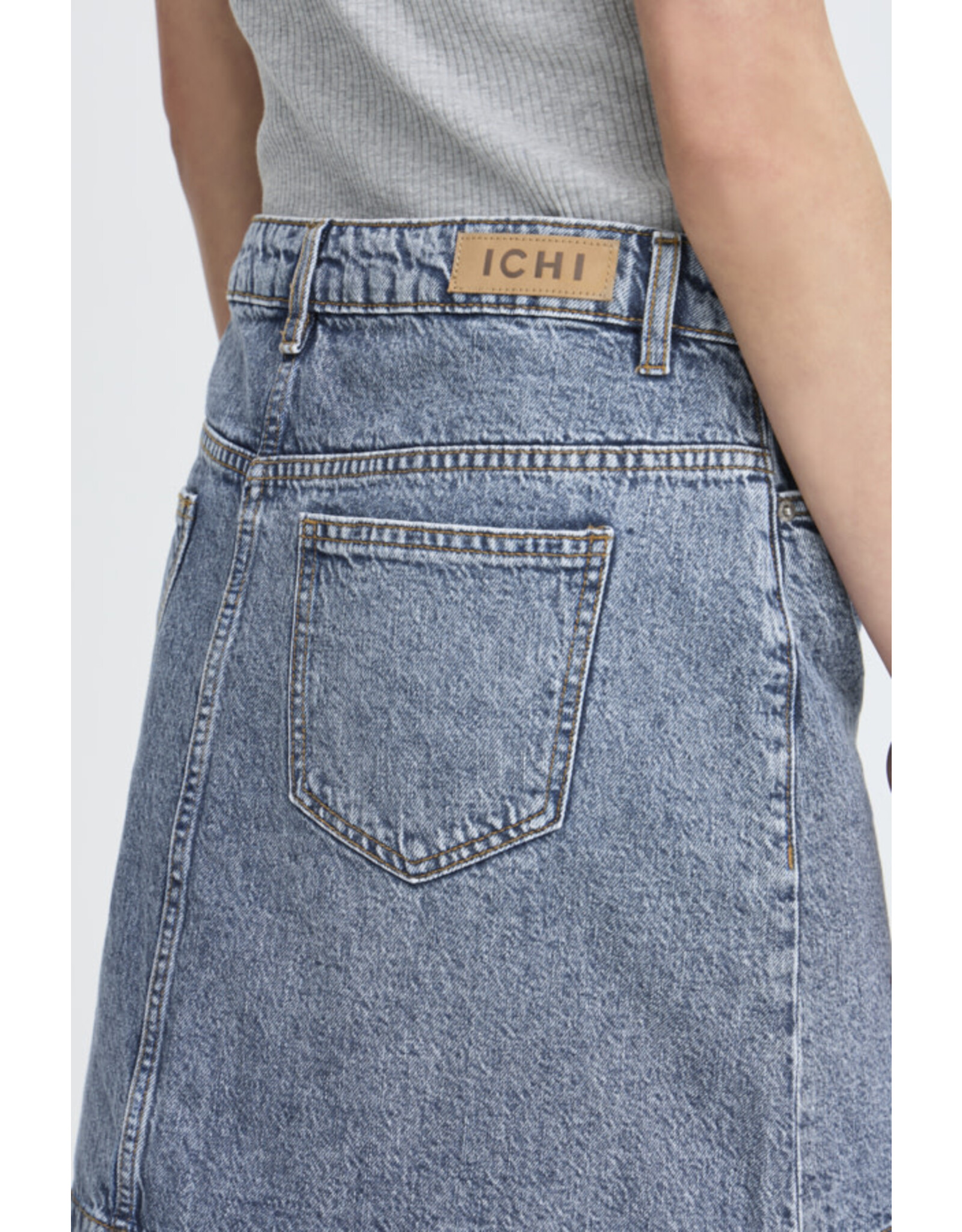 ICHI ICHI - Veny Skirt (Medium Blue)