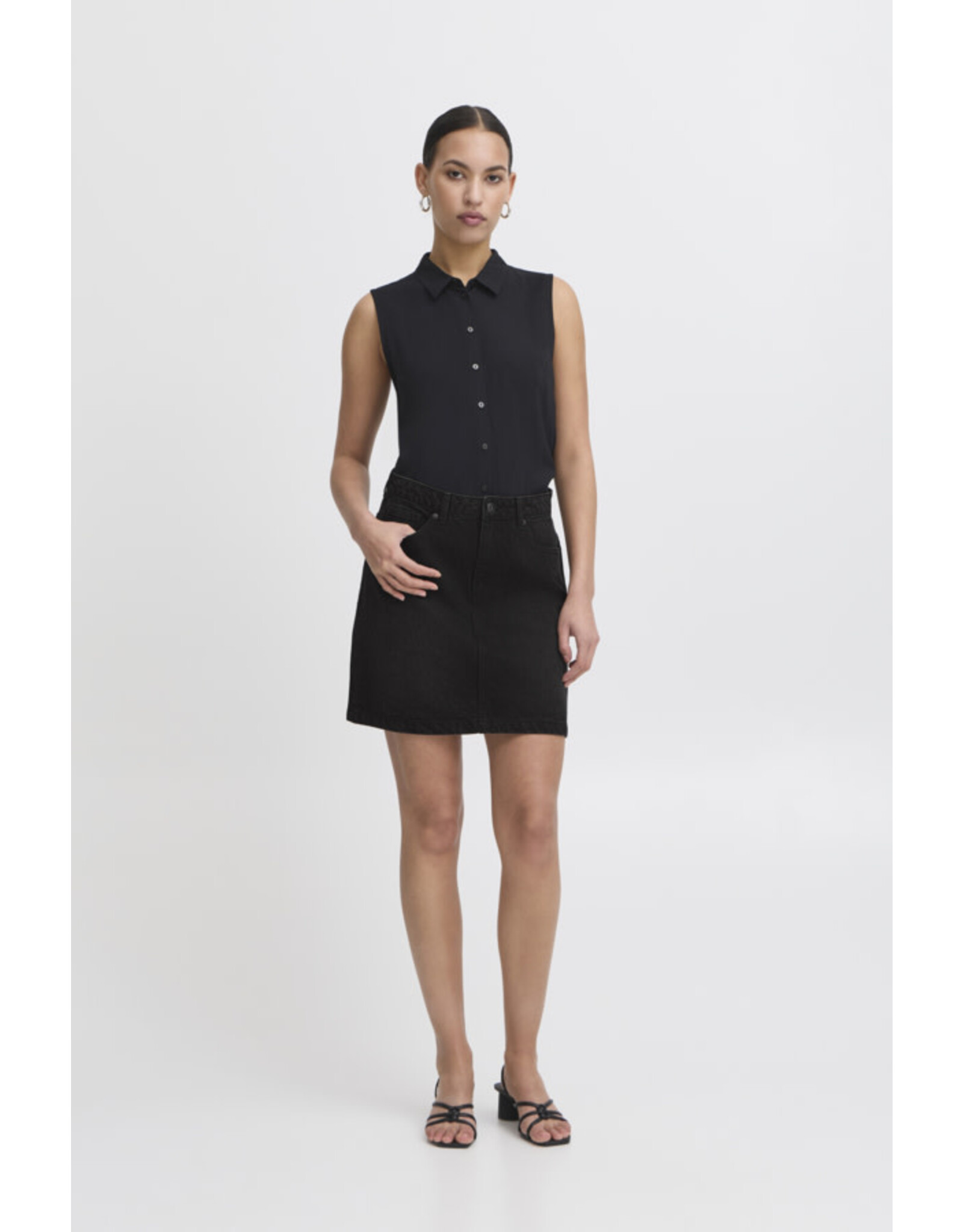 ICHI ICHI - Veny Skirt (Washed Black)