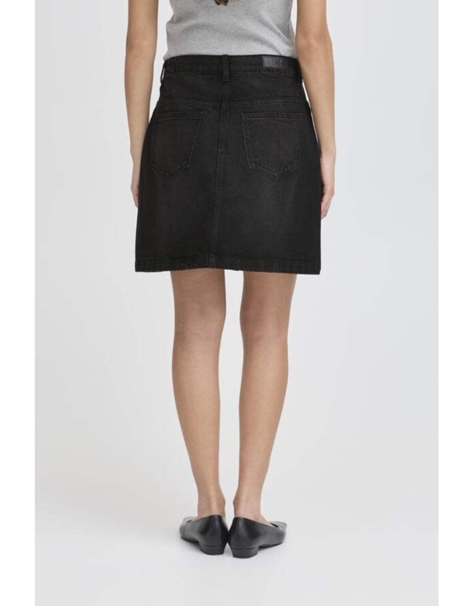 ICHI ICHI - Veny Skirt (Washed Black)