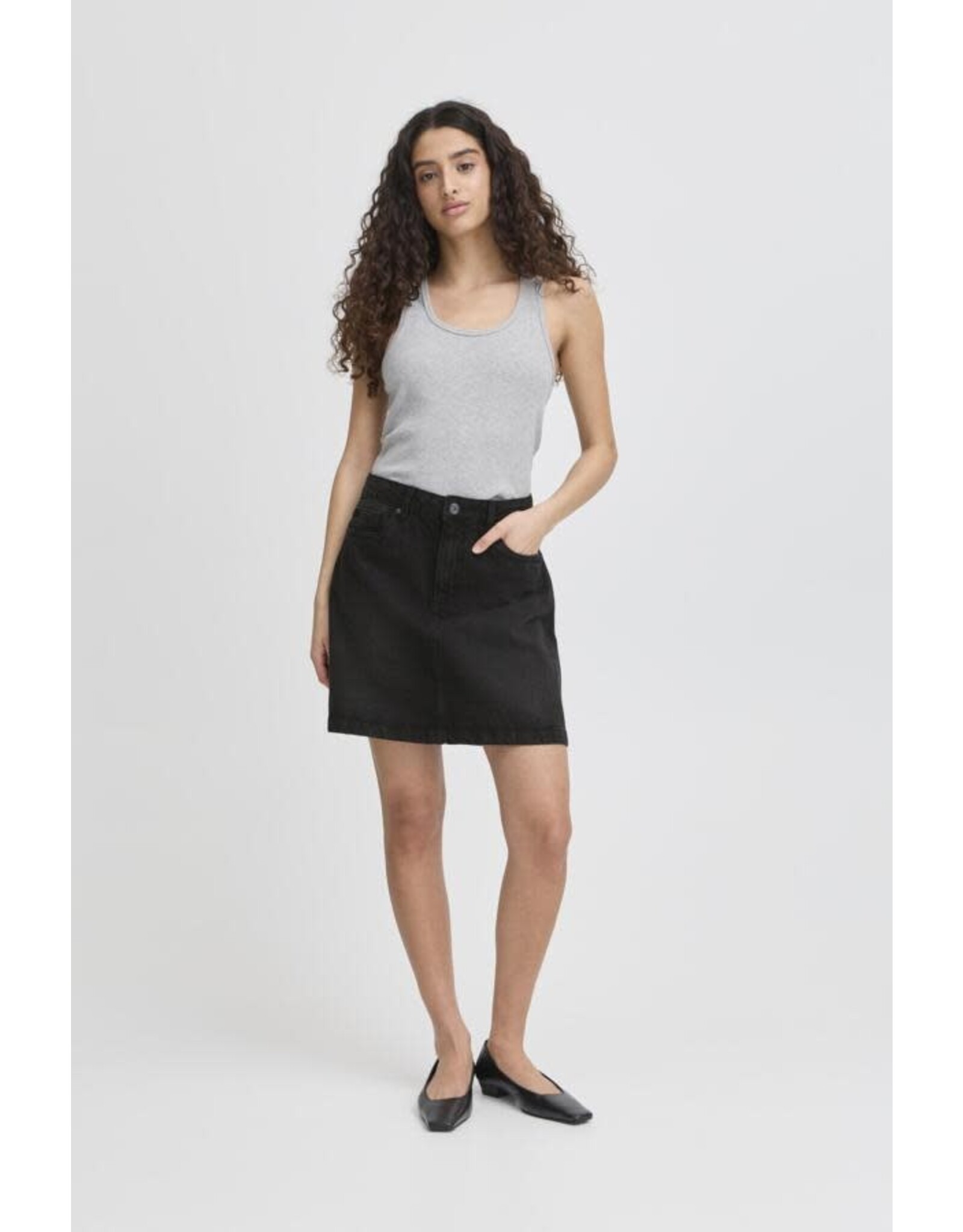 ICHI ICHI - Veny Skirt (Washed Black)