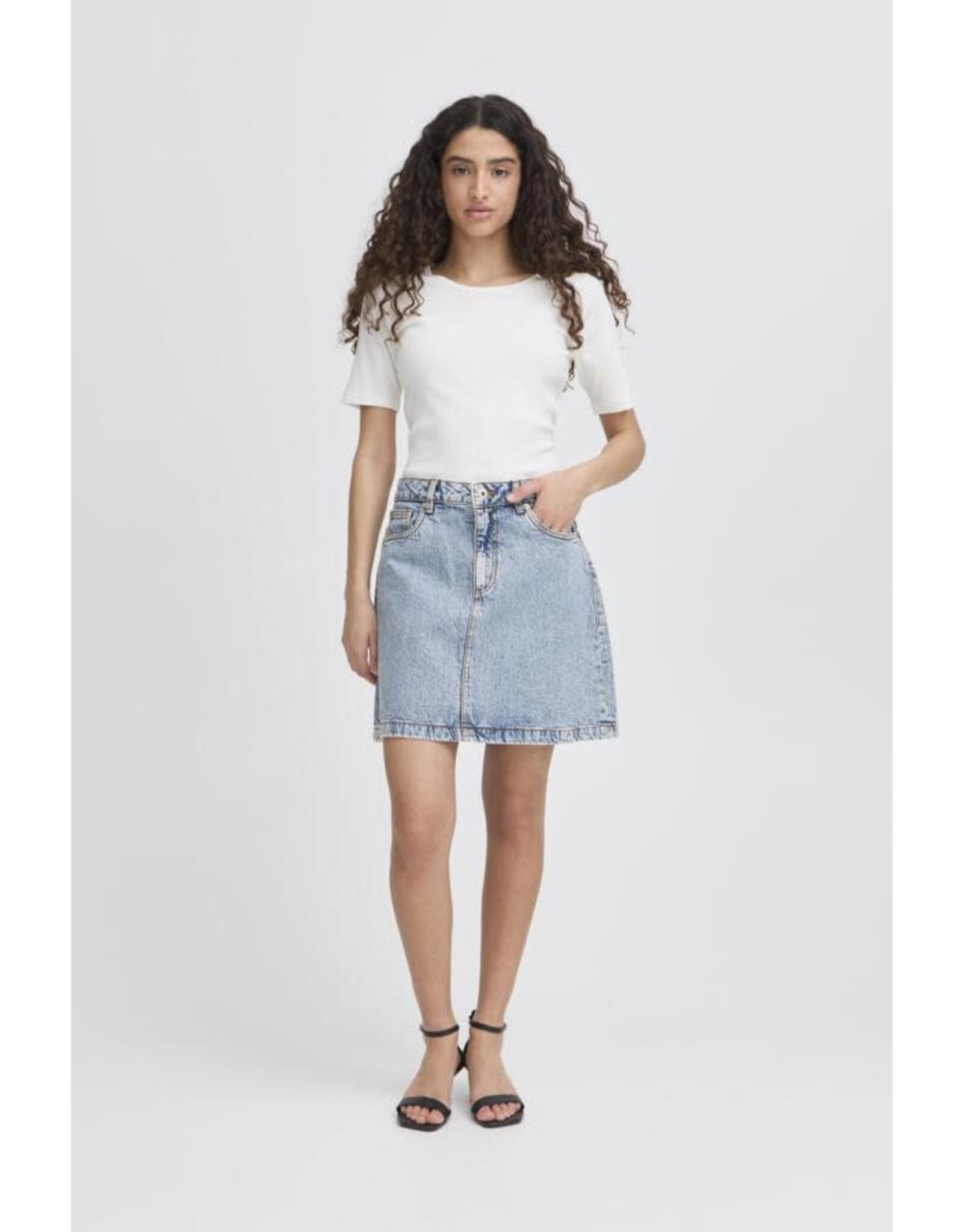 ICHI ICHI - Veny Skirt (Washed Light)