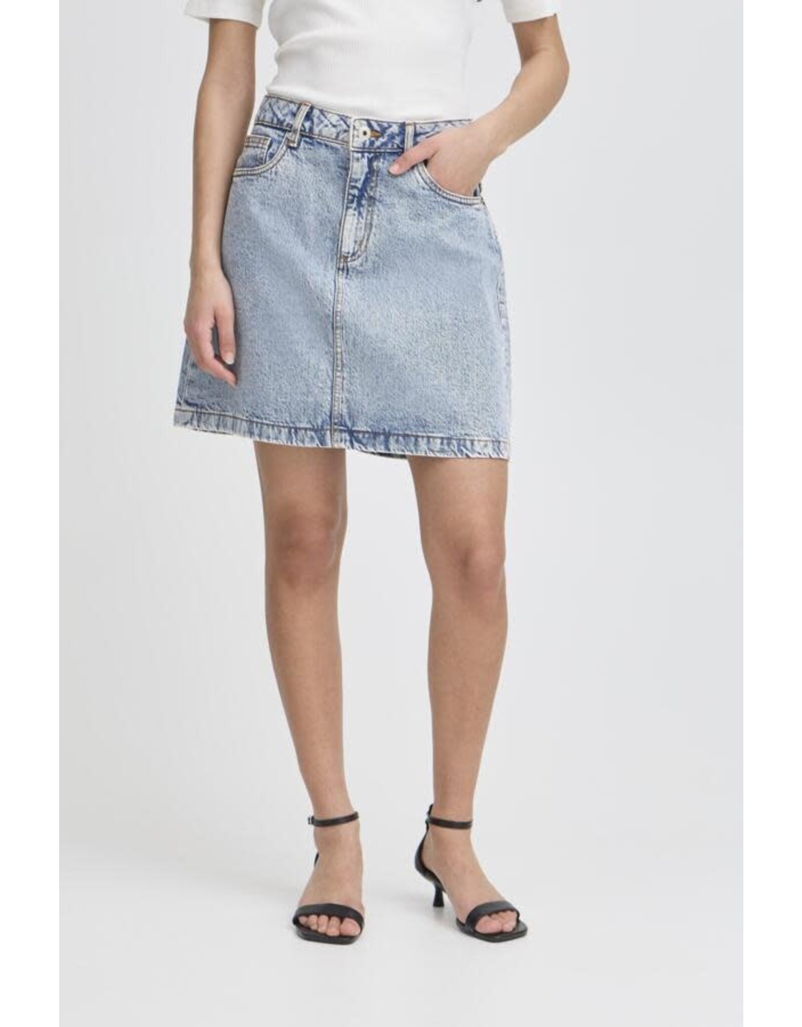 ICHI ICHI - Veny Skirt (Washed Light)