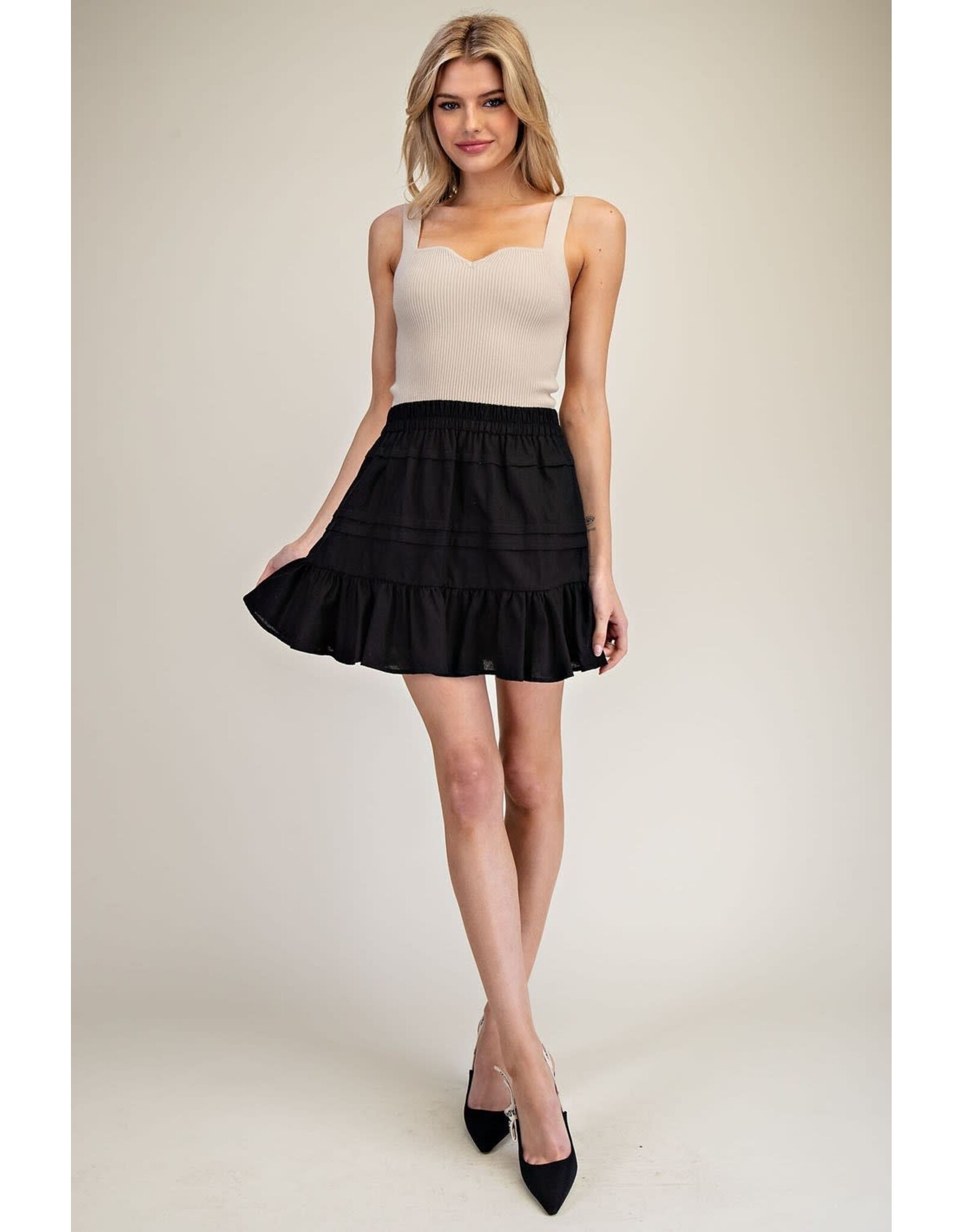 ee:some Tiered Skirt (Black)