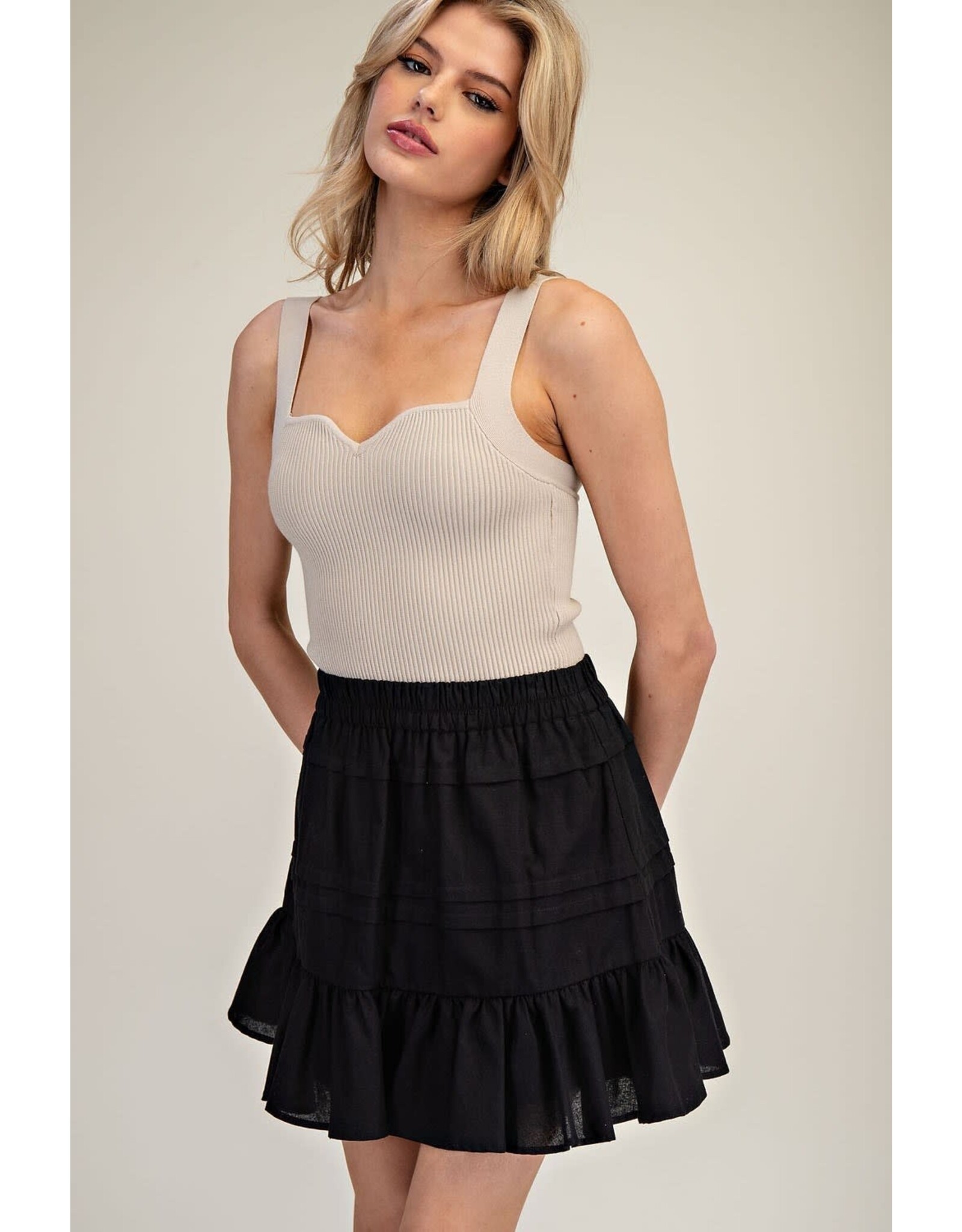 ee:some Tiered Skirt (Black)