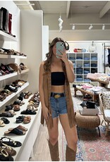 Vocal Vocal - Suede vest with tiers of fringe and rings (Camel)