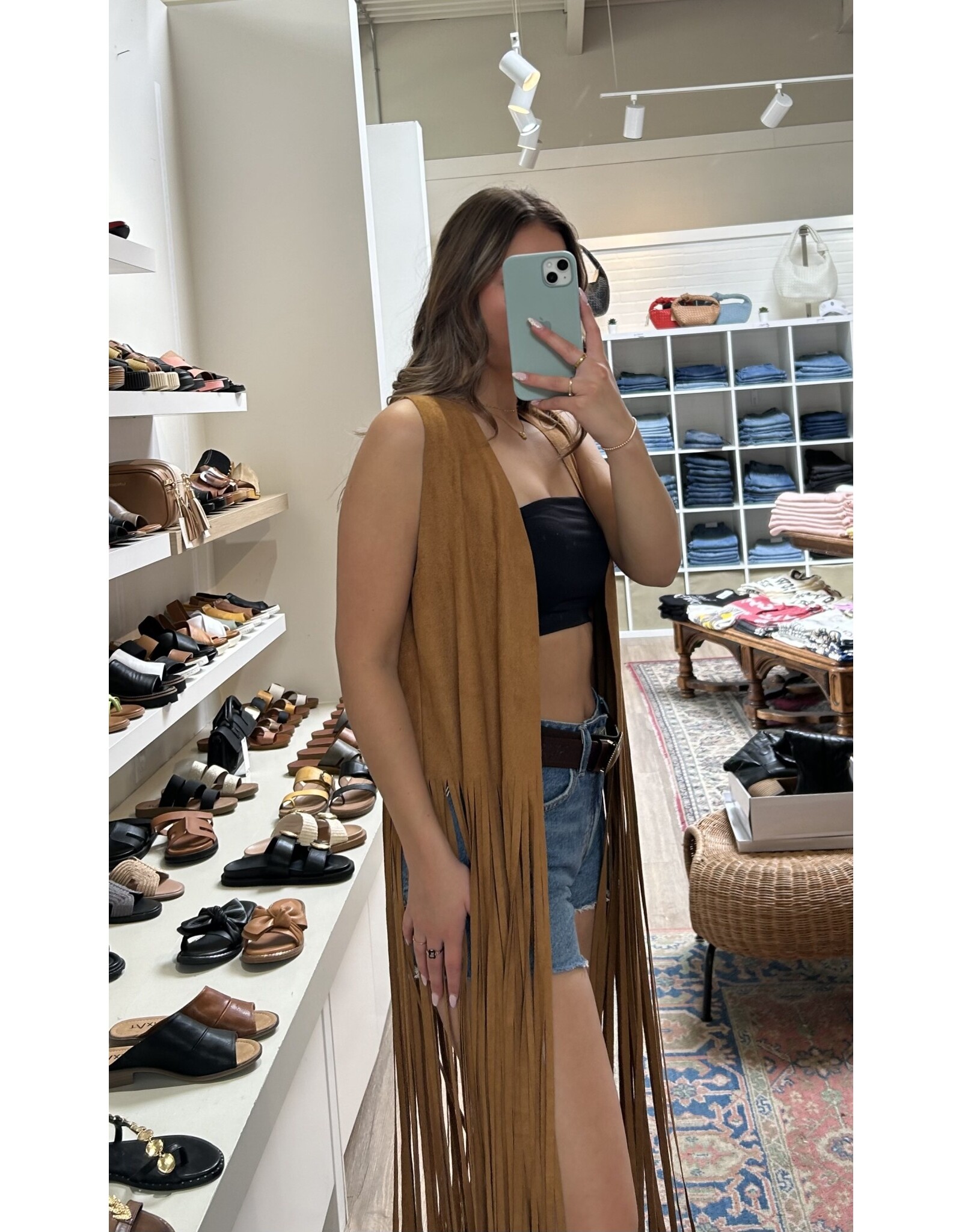 Vocal Vocal - Maxi length fringe vest (Camel)