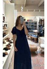 Papillon Papillon - Off the Shoulder Midi Dress (Navy)