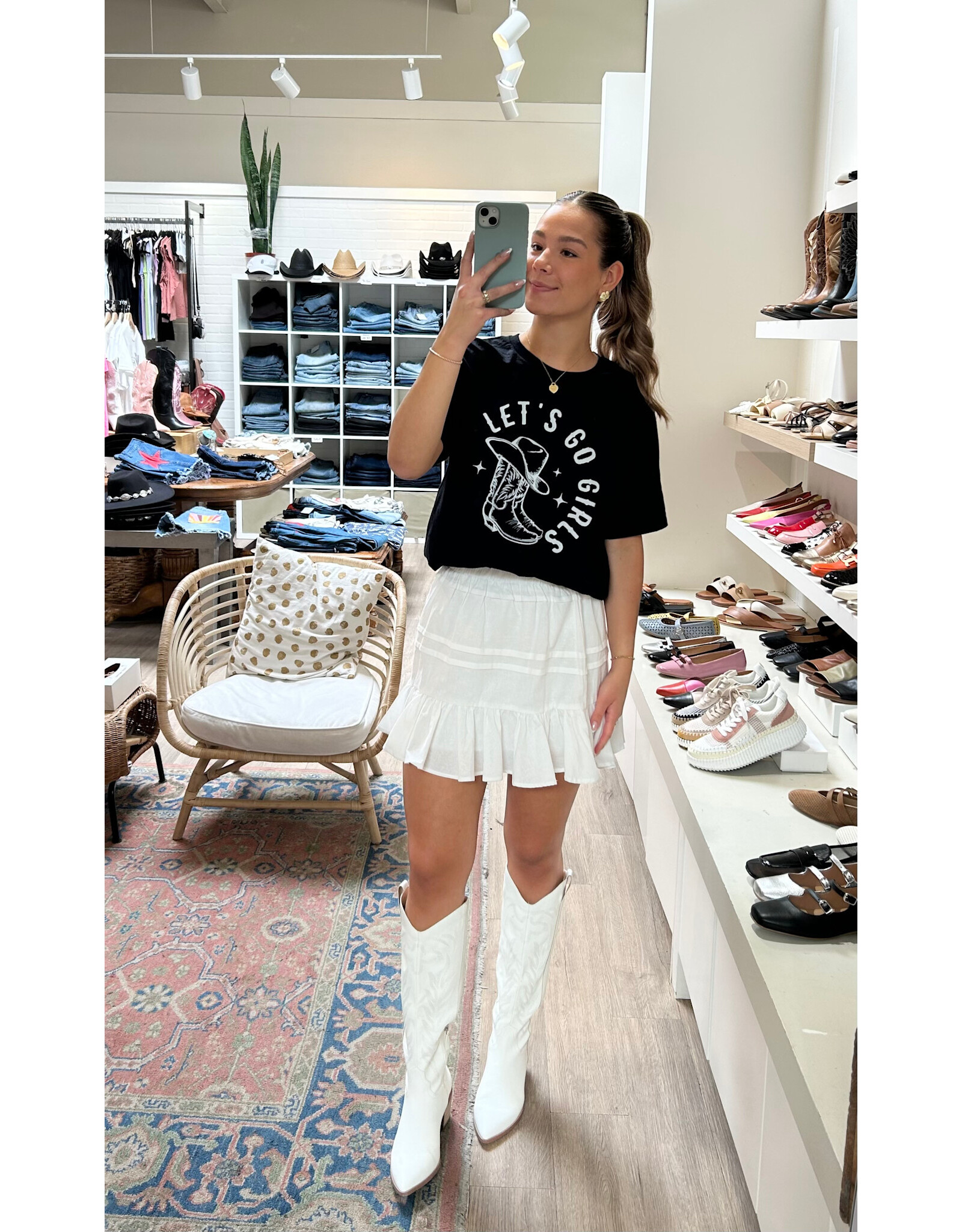 ee:some Tiered Skirt (Off White)