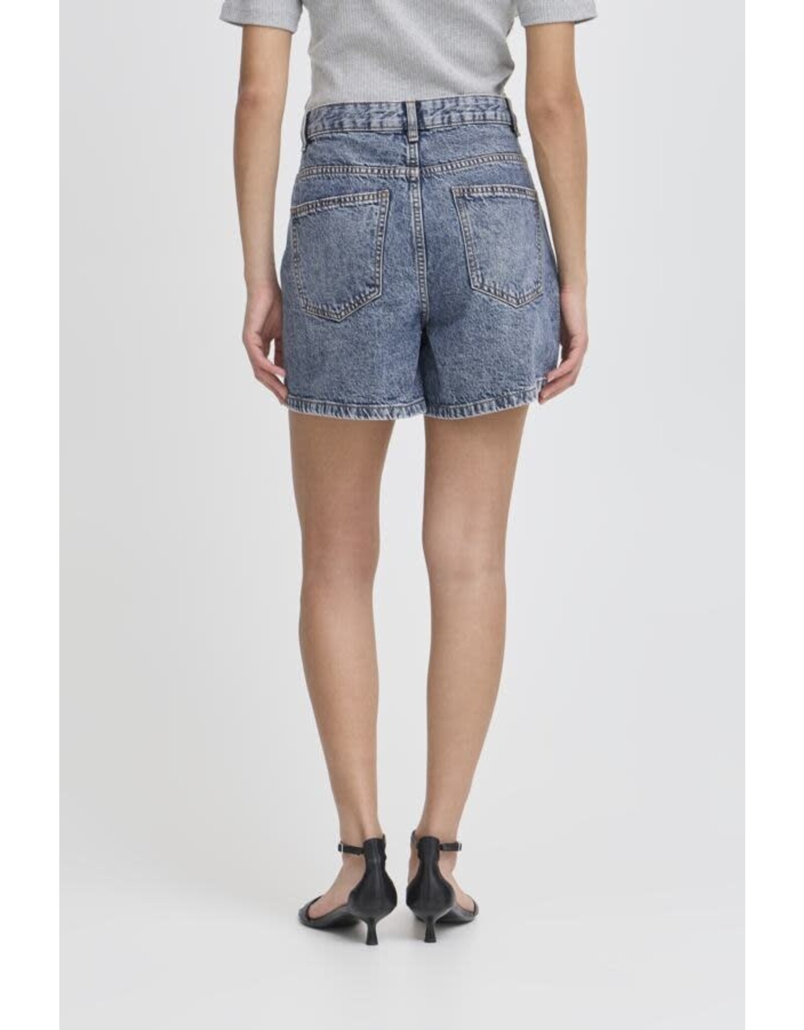 ICHI ICHI - Veny Shorts (Medium Blue)