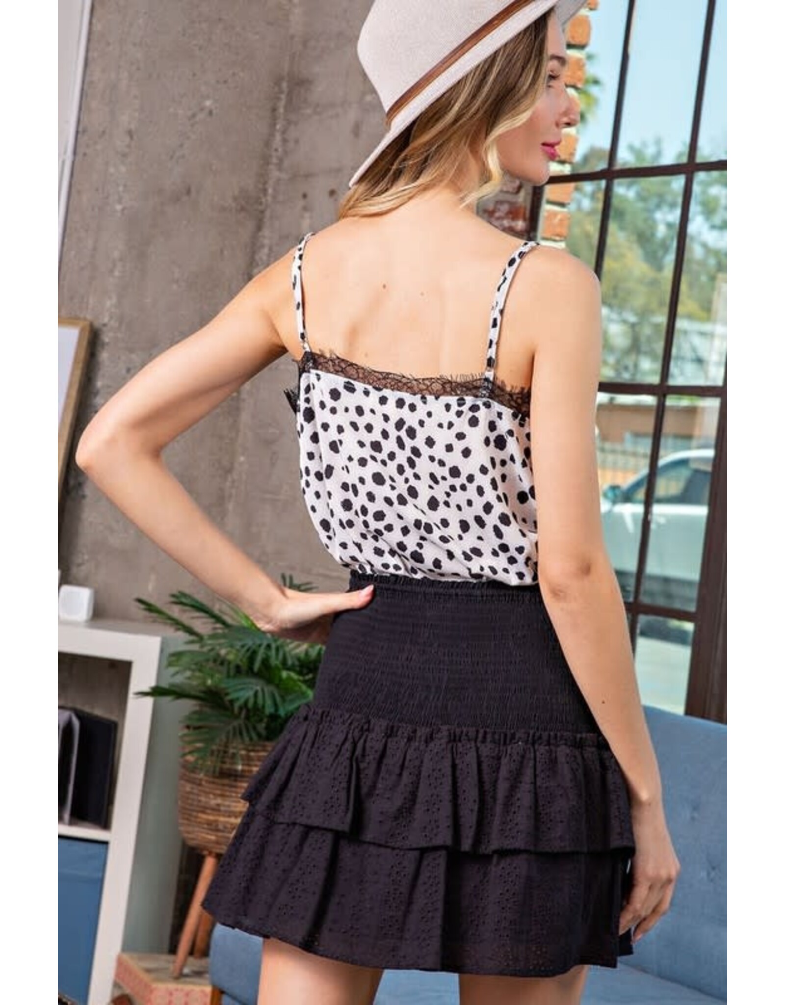 ee:some Eyelet Tiered Skirt (Black)