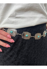 Fame Accessories Turquoise Studded Oval Concho Chain Belt (Silver)