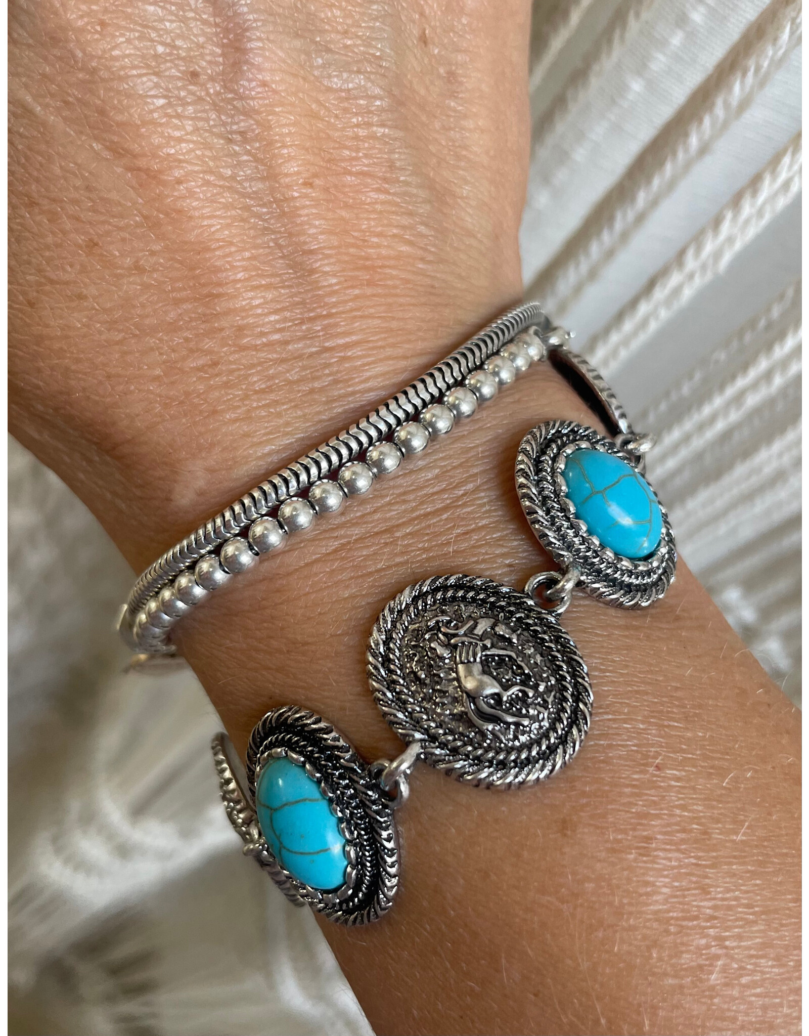 Fame Accessories Engraved Cowboy And Turquoise Oval Chain Bracelet