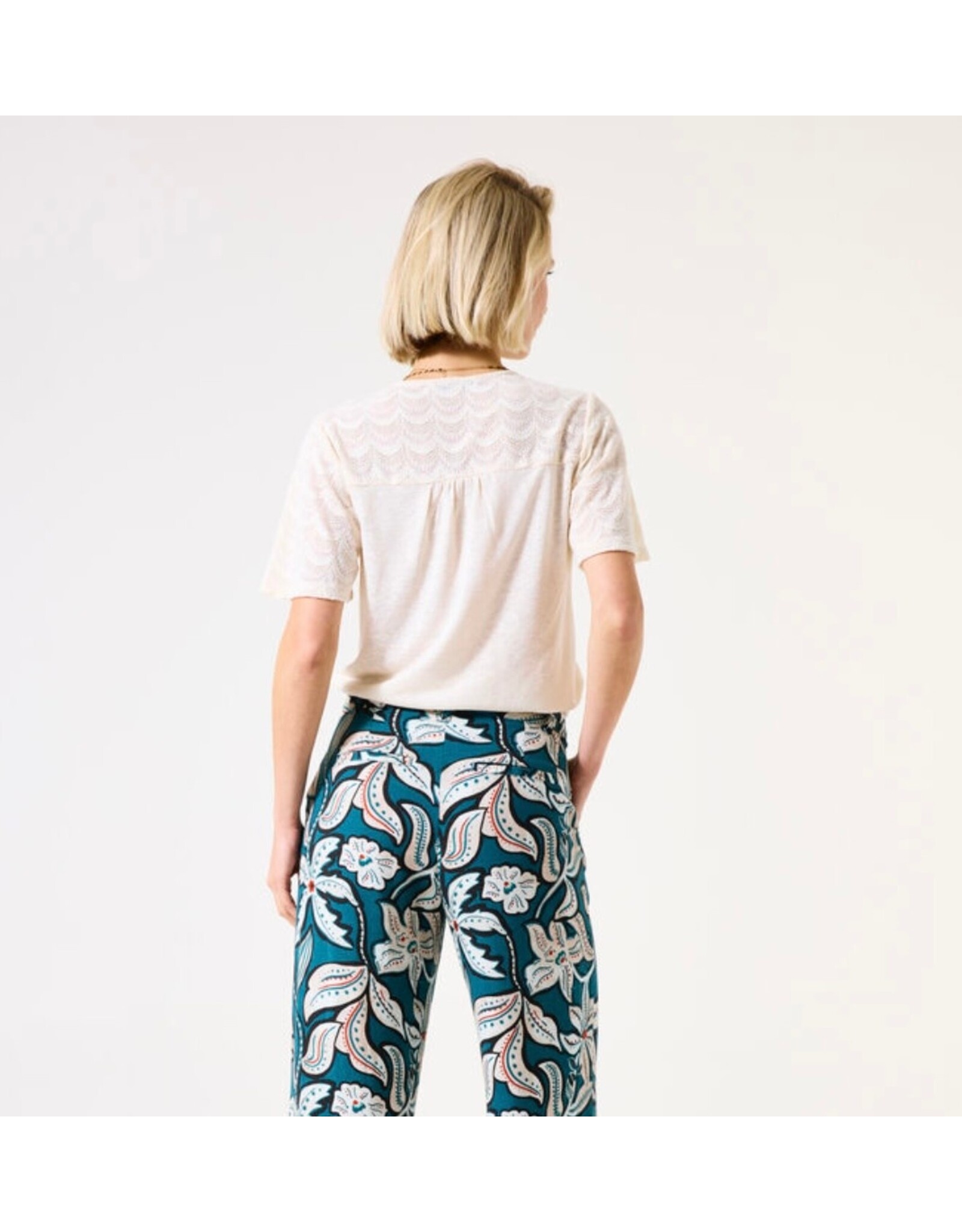 Garcia Garcia - Tee with Lace Shoulders (Whitecap)