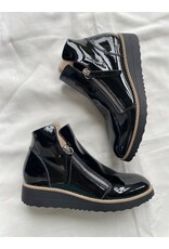 Django and Juliette Django & Juliette - Ohmy (black patent)