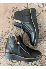 Django and Juliette Django & Juliette - Ohmy (blk/blk sole)