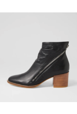 Django and Juliette Django & Juliette - Melech (Black Leather)