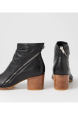 Django and Juliette Django & Juliette - Melech (Black Leather)