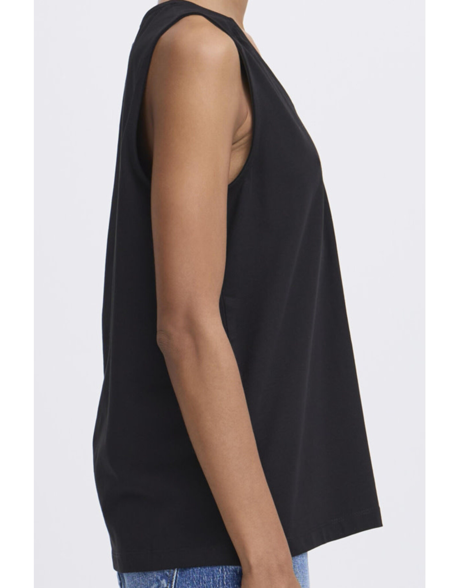 b.young b.young - Pandinna V Neck Top (Black)