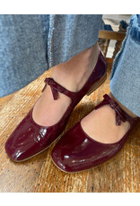 Django and Juliette Django & Juliette - Mostly (Wine Patent Leather)