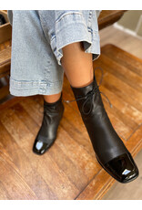 Django and Juliette Django & Juliette - Valina (Black Patent Leather)