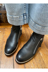 Django and Juliette Django & Juliette - Ohmy (blk/blk sole)
