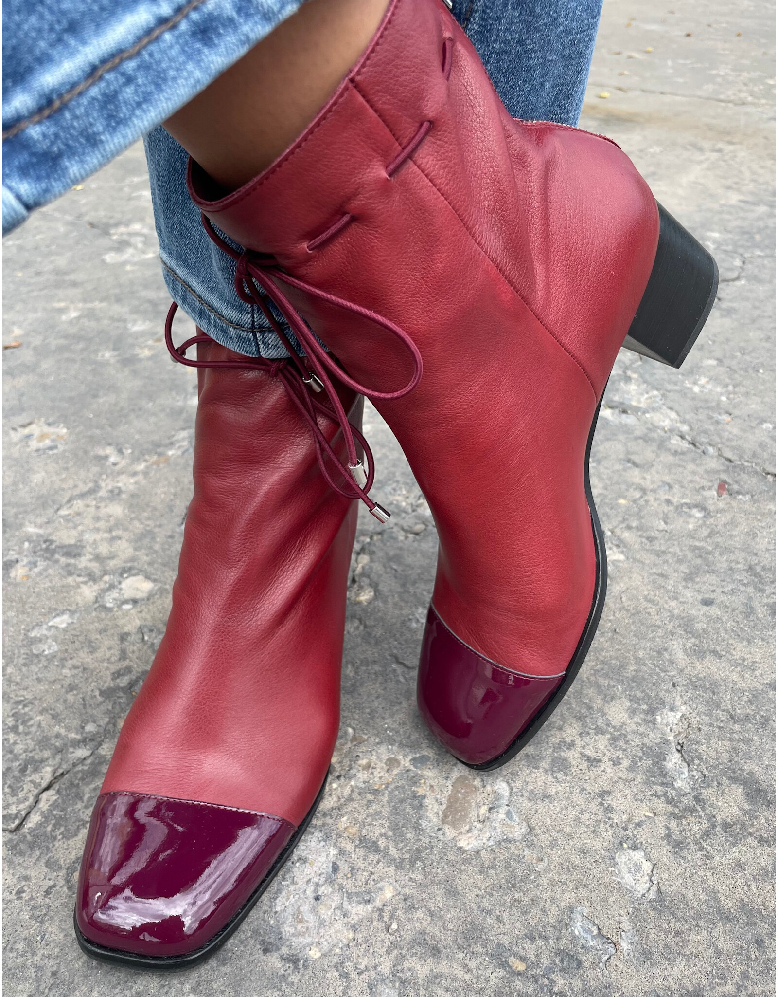 Django and Juliette Django & Juliette - Valina (Burgundy Patent Leather)
