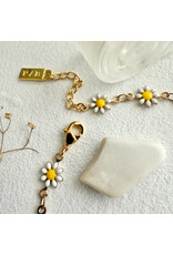 Pika & Bear Pika & Bear - "Daisy Jane" Flower Chain Bracelet in Enamel & Gold