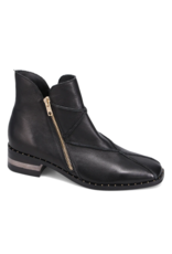 Django and Juliette Django & Juliette - Foshan (Black Leather)