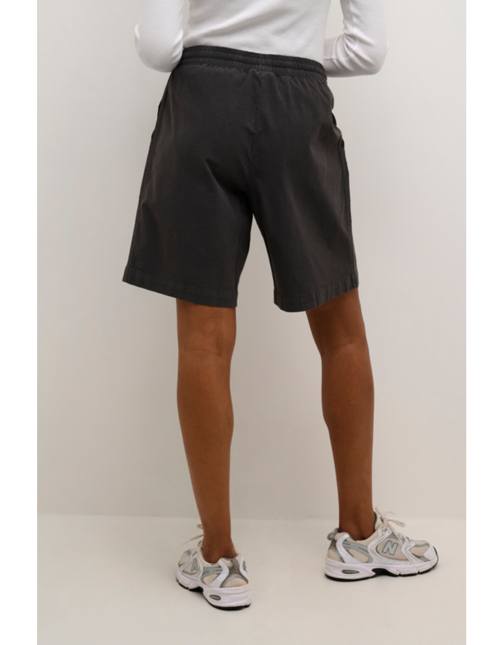 Kaffe Kaffe - Naya Liah Shorts (Black Oyster)