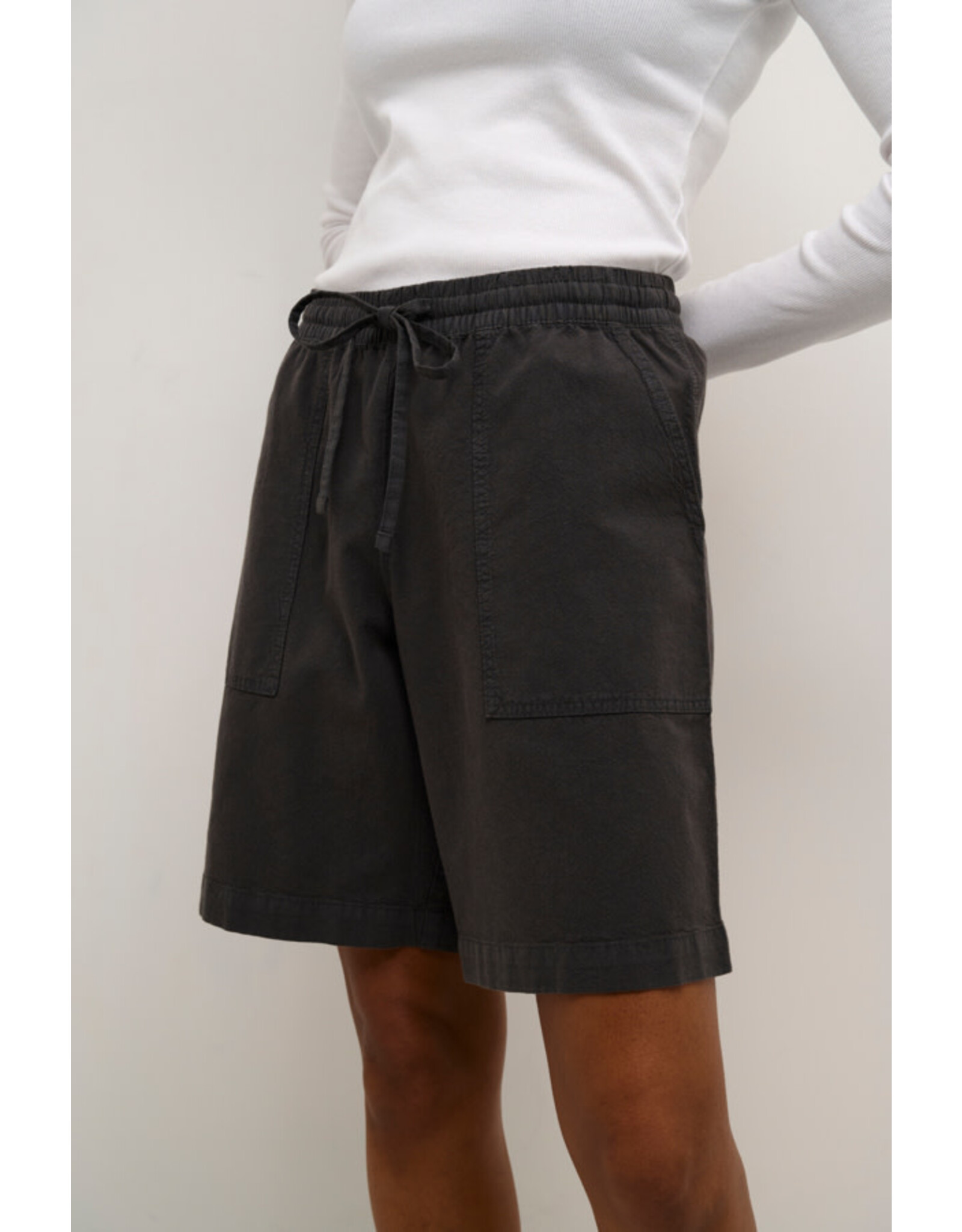 Kaffe Kaffe - Naya Liah Shorts (Black Oyster)