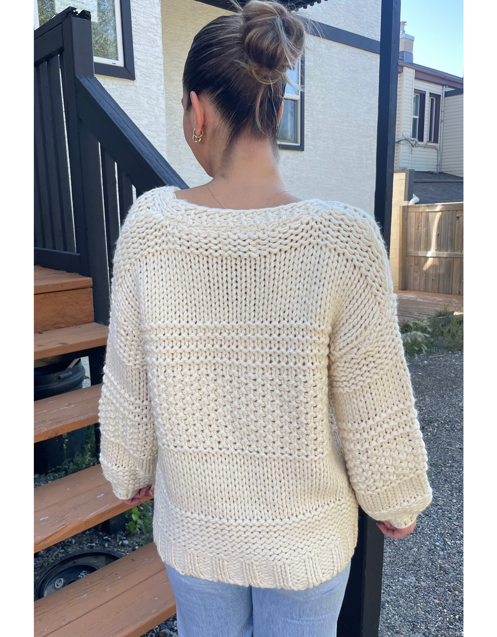 Sadie & Sage Sadie & Sage - Iggy Chunky Tie Front Hand Knit Cardigan (Ivory)