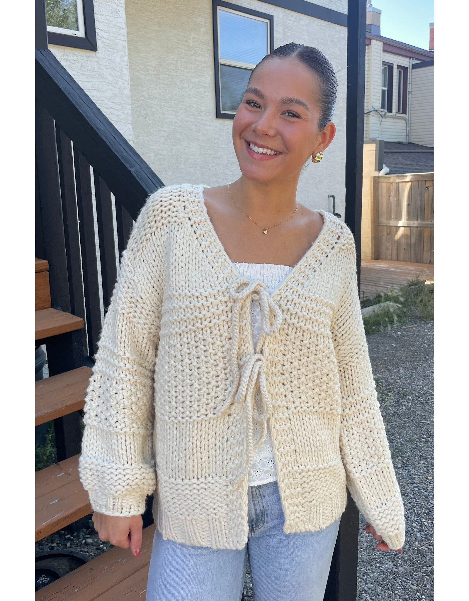 Sadie & Sage Sadie & Sage - Iggy Chunky Tie Front Hand Knit Cardigan (Ivory)