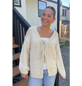 Sadie & Sage Sadie & Sage - Iggy Chunky Tie Front Hand Knit Cardigan (Ivory)