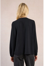 Molly Bracken Molly Bracken - Flowy Blouse with Button Down Collar (Black)