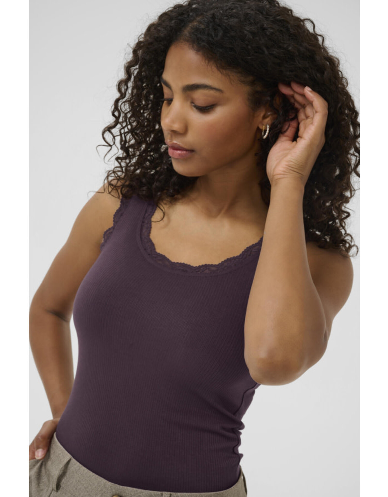 Kaffe Kaffe - Omi Lace Trim Tank (Fudge)