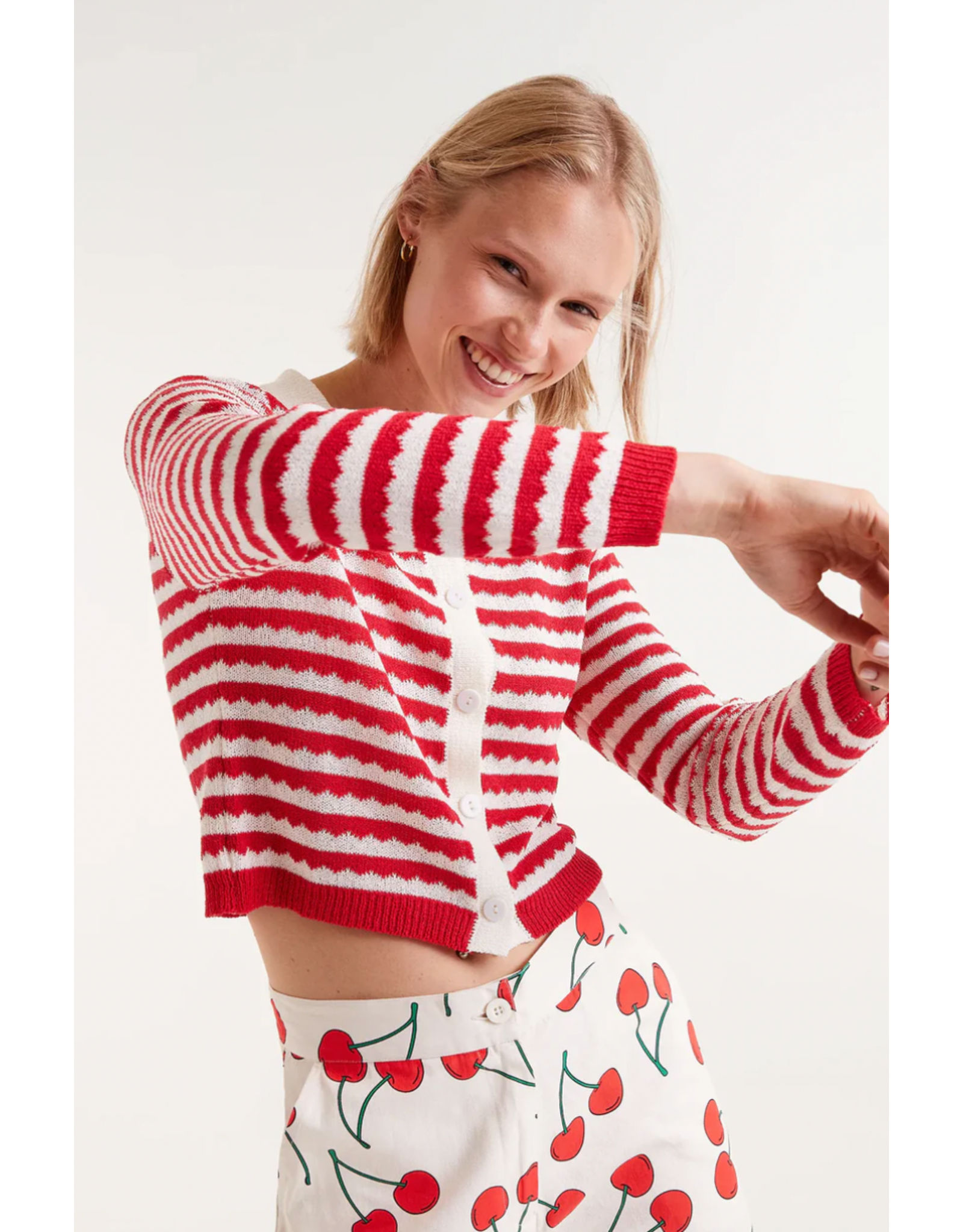 Compania Fantastica Compania Fantastica -  Red Striped Polo Neck Cardigan (Red / White)