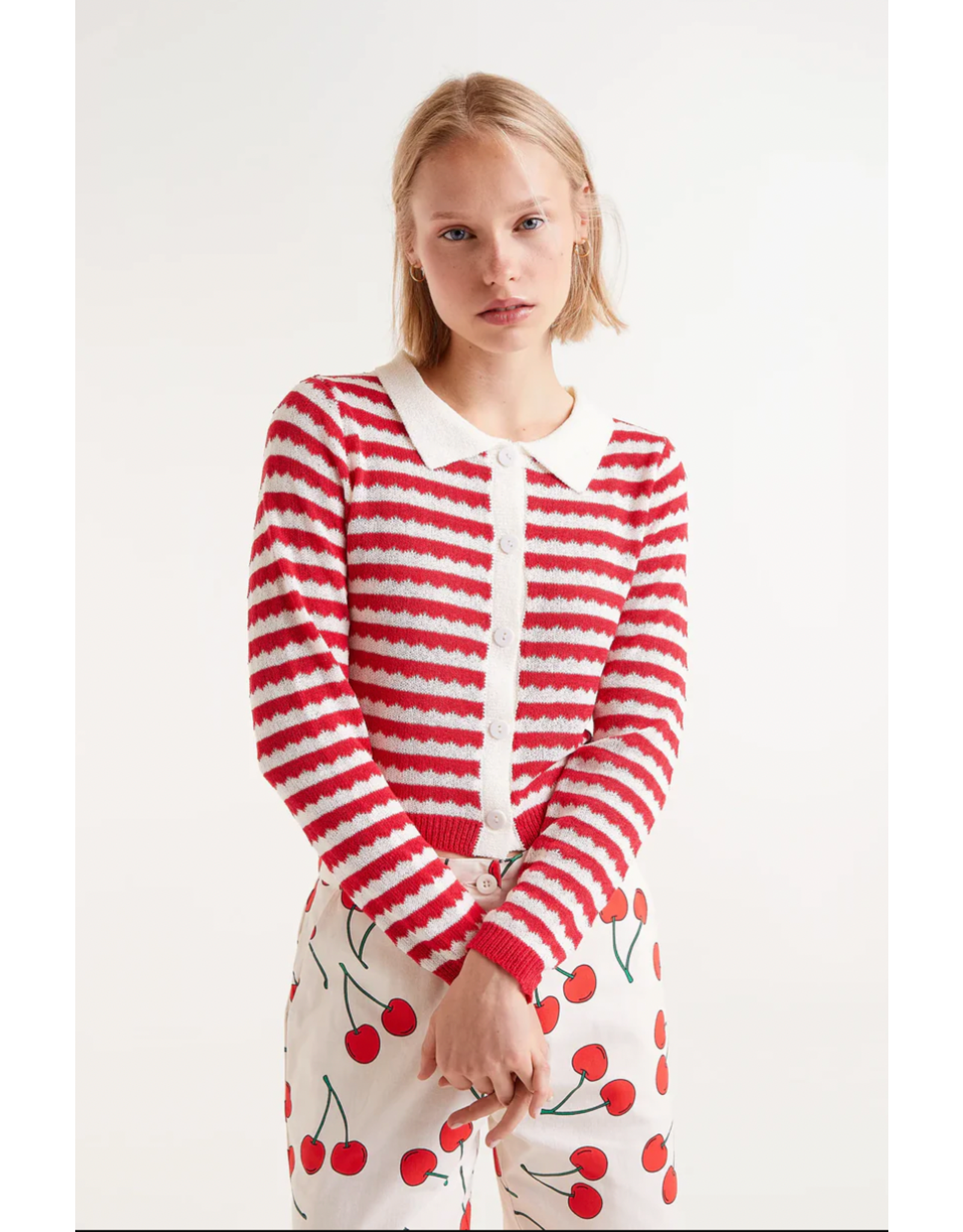 Compania Fantastica Compania Fantastica -  Red Striped Polo Neck Cardigan (Red / White)
