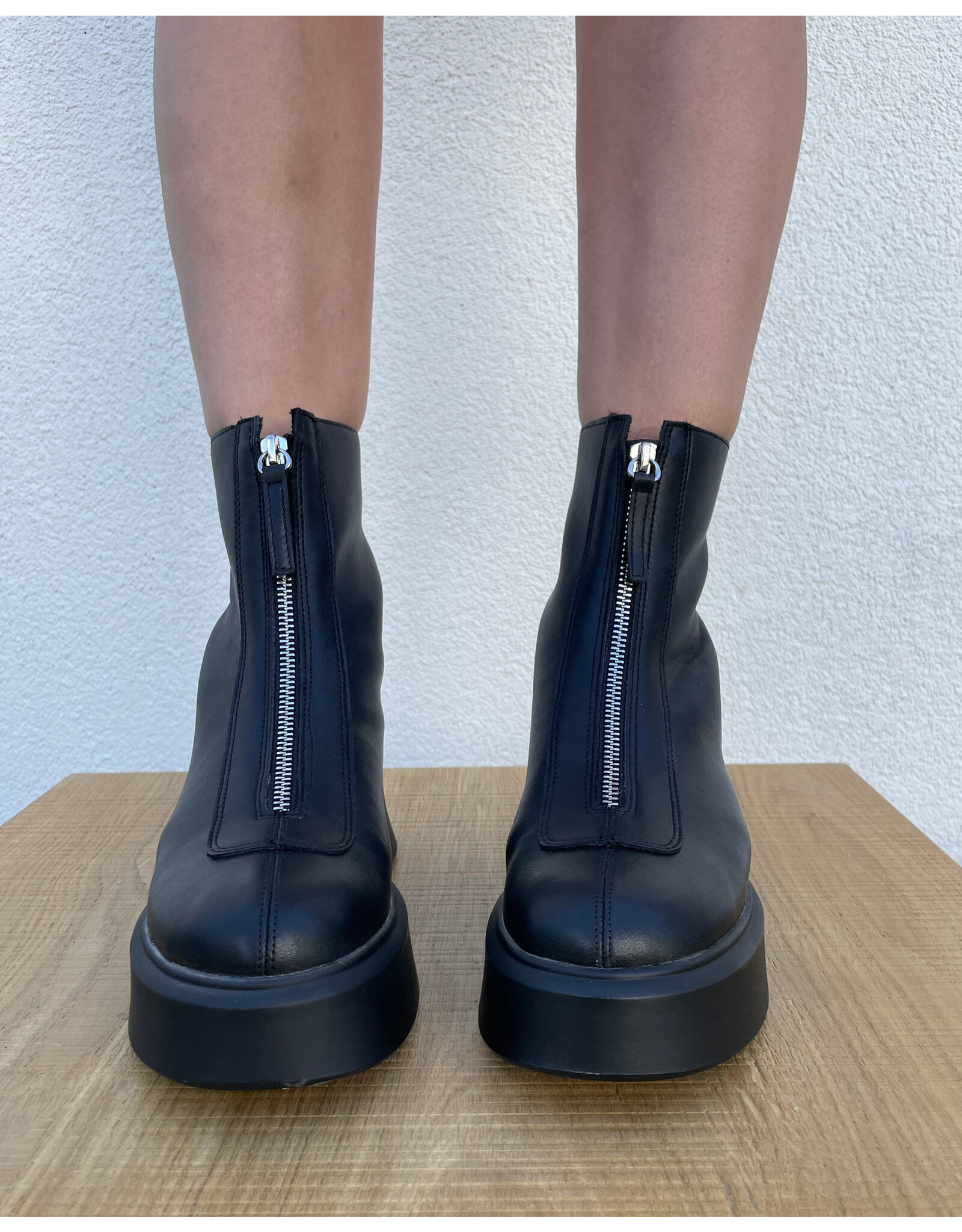 Steve Madden Steve Madden - Jones (Black)
