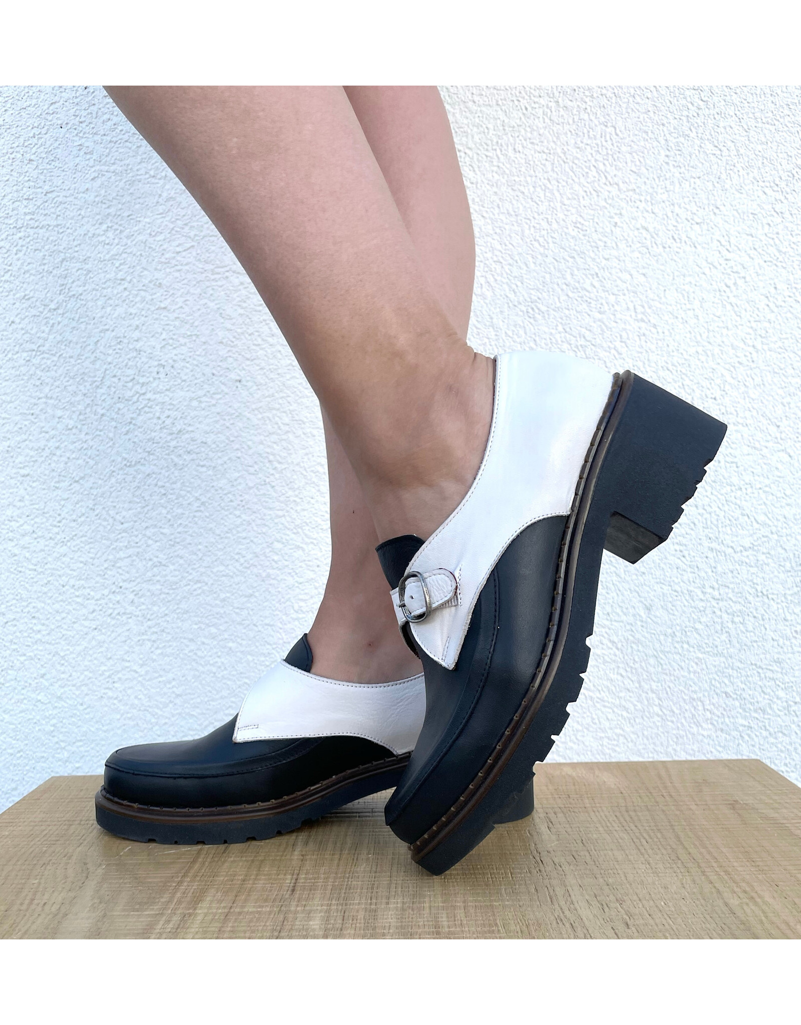 Bueno Bueno - Nolan (Black / Ice / White)