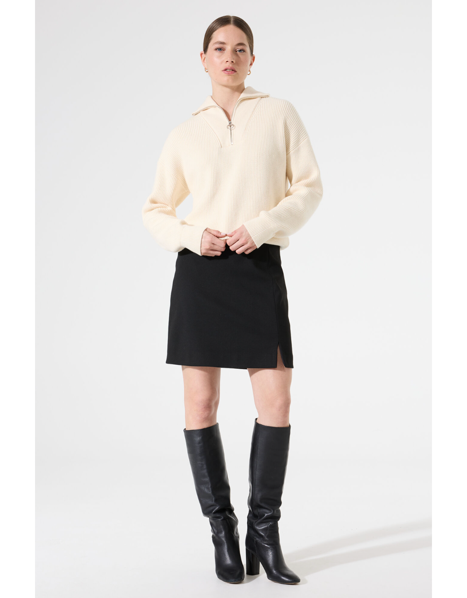Garcia Garcia - Front Slit Mini Skirt (Black)
