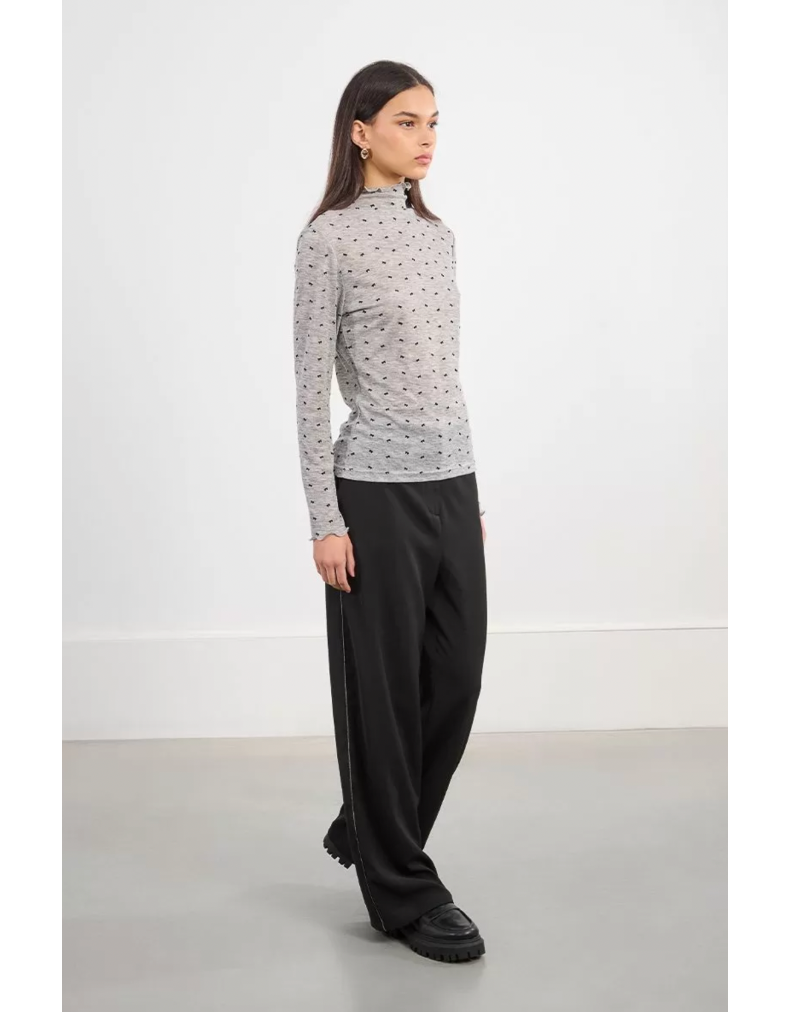 Molly Bracken Molly Bracken -  Bow Print Layering Shirt (Grey)