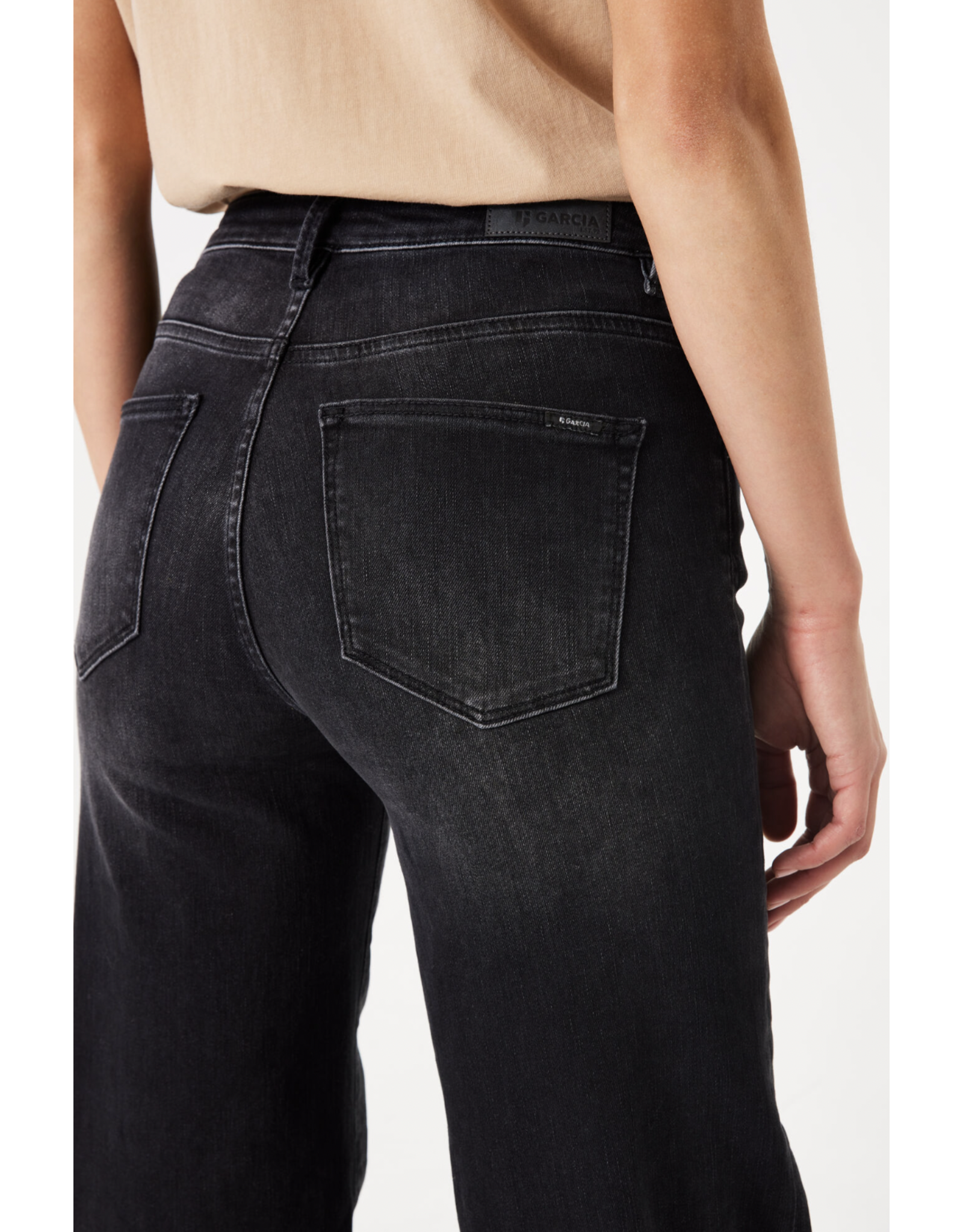 Garcia Garcia - Celia 249 Wide Leg Jean (Black)