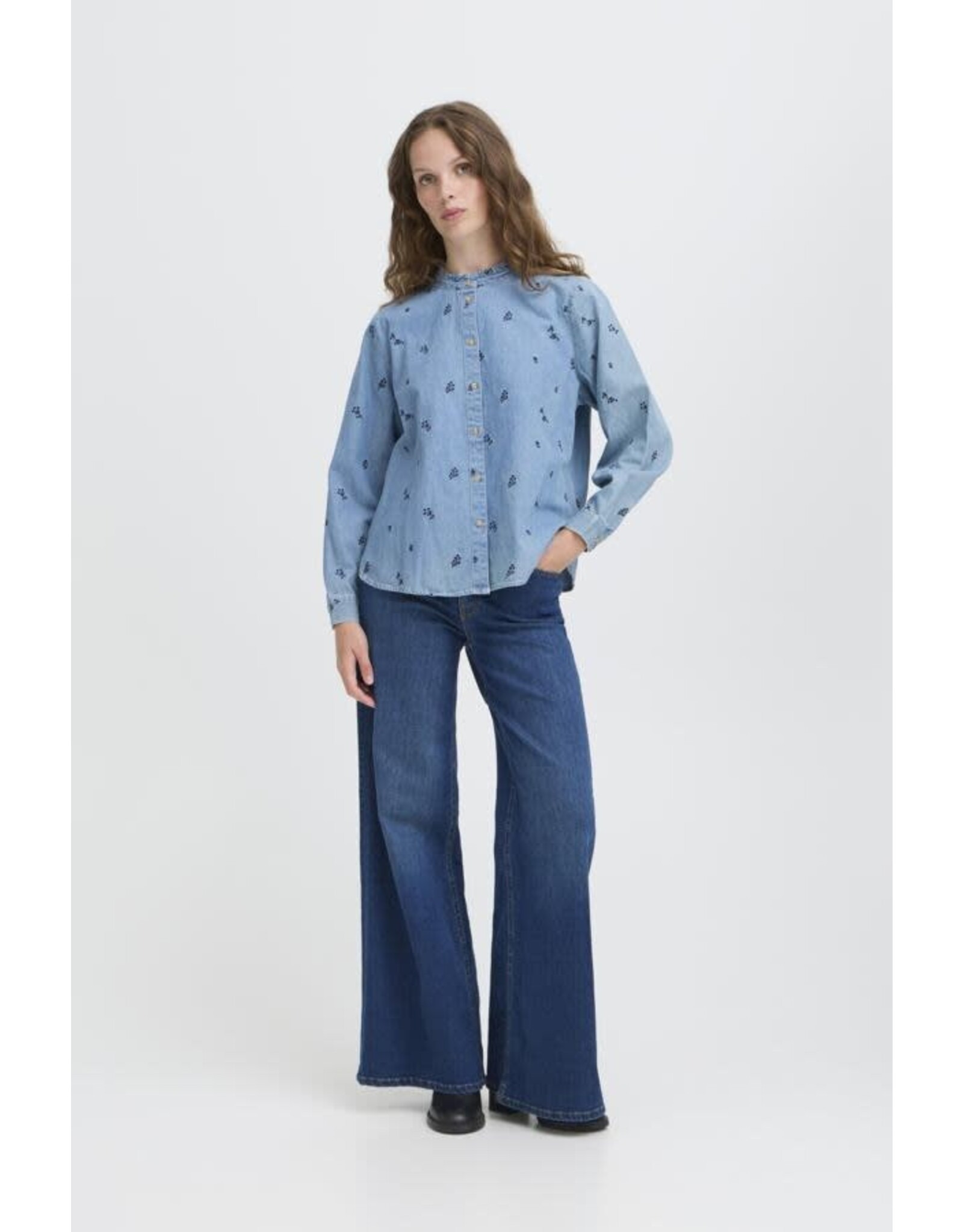 ICHI ICHI - Archer Chambray Top